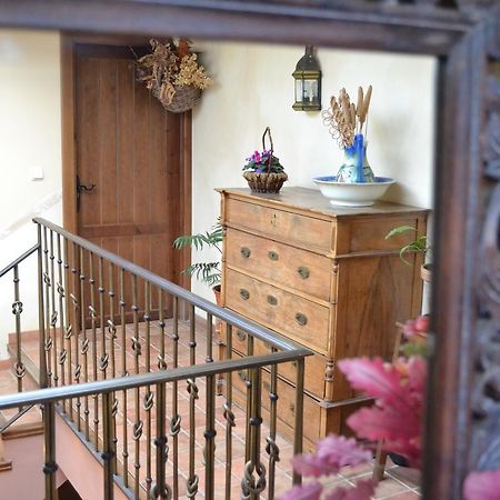 Hostal Toribio غالاروثا المظهر الخارجي الصورة