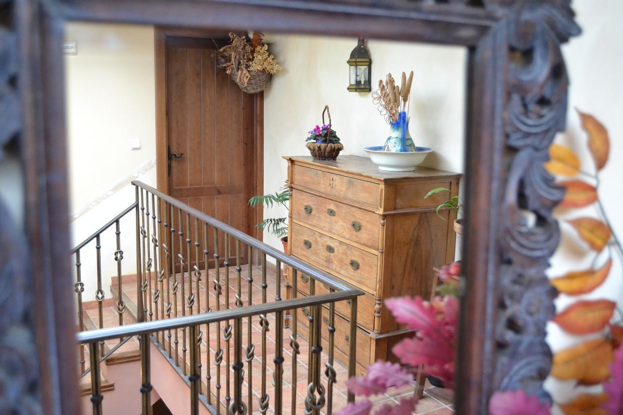 Hostal Toribio غالاروثا المظهر الخارجي الصورة