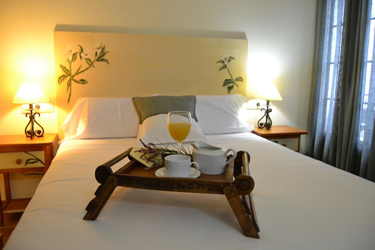 Hostal Toribio غالاروثا المظهر الخارجي الصورة