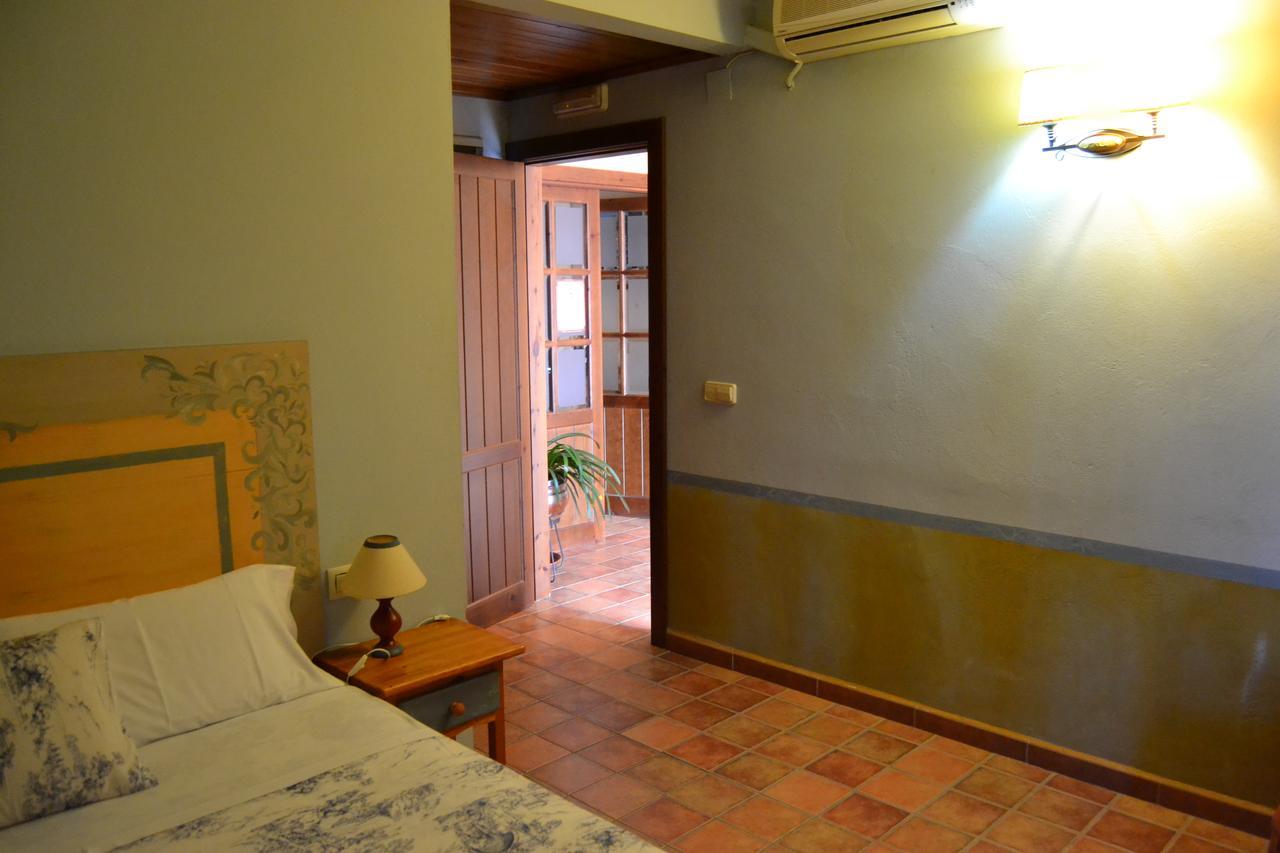 Hostal Toribio غالاروثا المظهر الخارجي الصورة