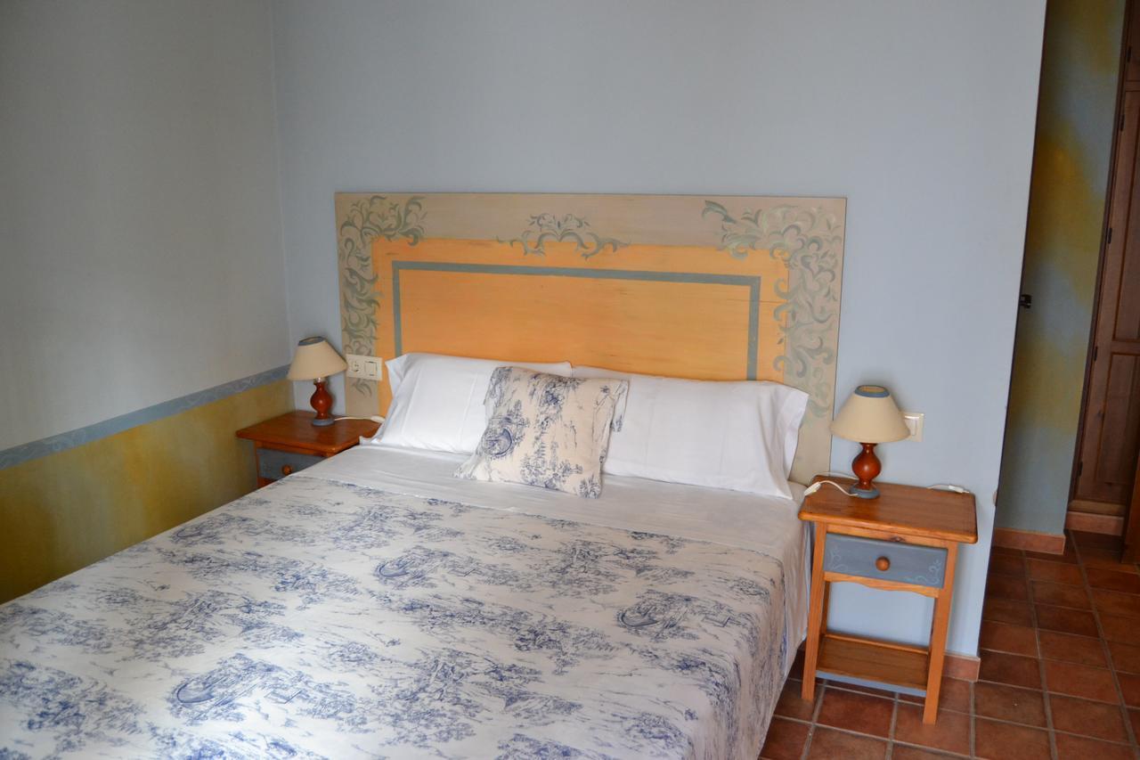 Hostal Toribio غالاروثا المظهر الخارجي الصورة