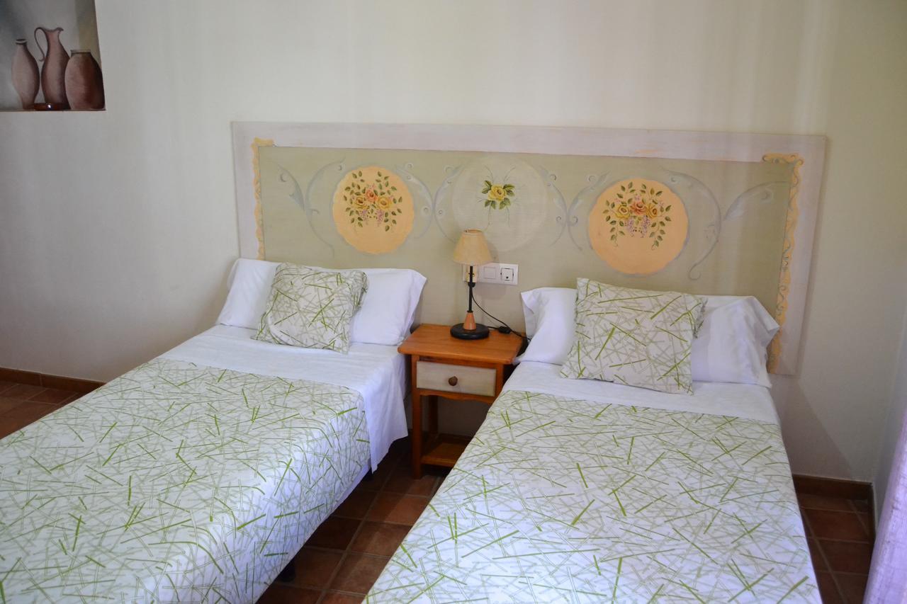 Hostal Toribio غالاروثا المظهر الخارجي الصورة